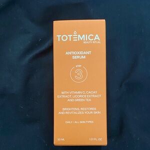Totémica Antioxidant Serum - Orange | Daily Brightening Vitamin C Serum
